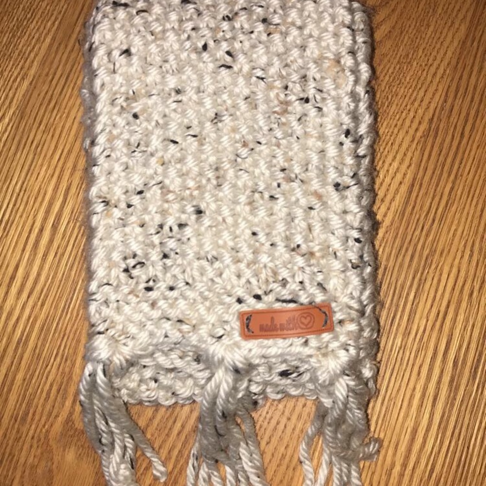 Hand knit scarf